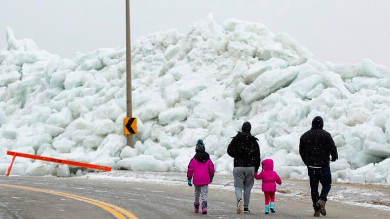 Ph Nom Ne M T O Dangereux Tout Savoir Sur Le Tsunami De Glace