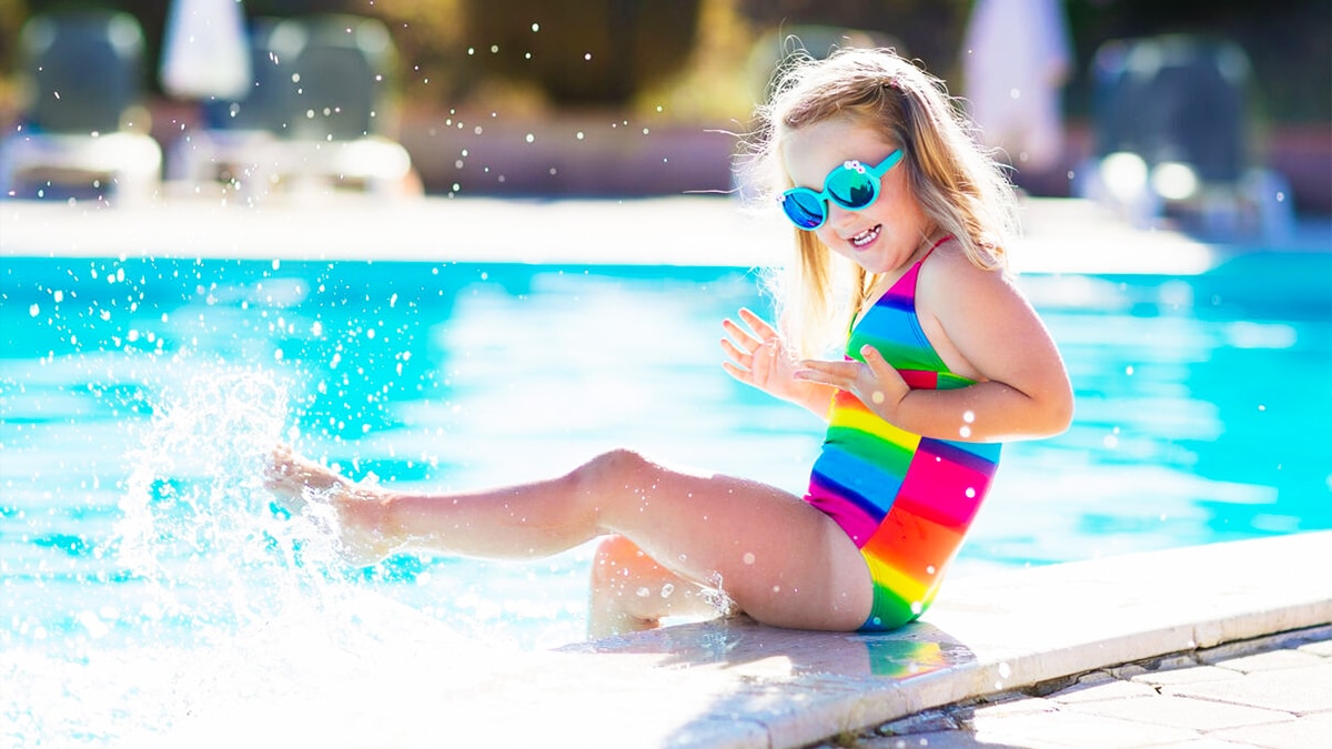 Un urgentiste conseille de ne jamais acheter ces maillots de bain aux enfants, ils sont dangereux