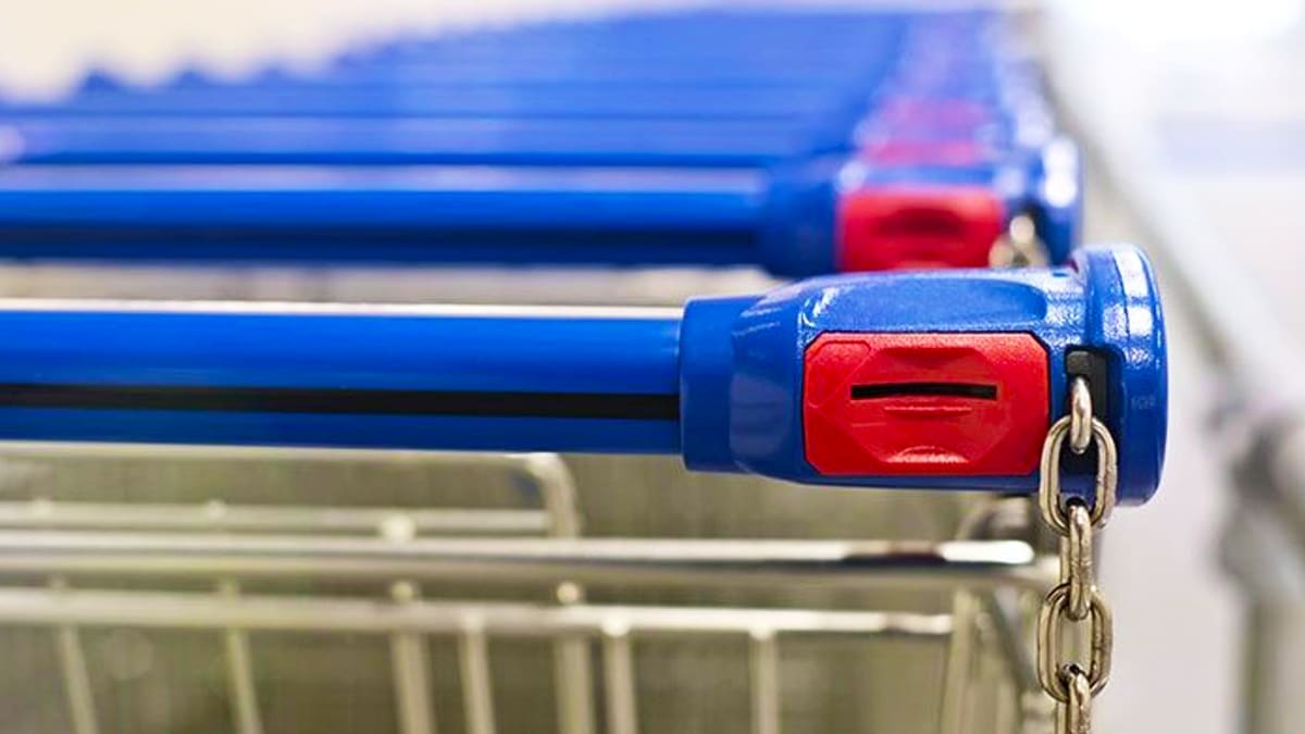 Pour prendre un chariot, ce supermarché exige une caution qui va en surprendre plus d’un