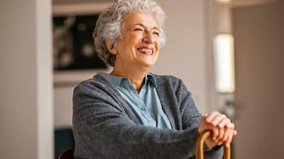 Ce service essentiel que tous les seniors doivent connaître pour améliorer leur qualité de vie