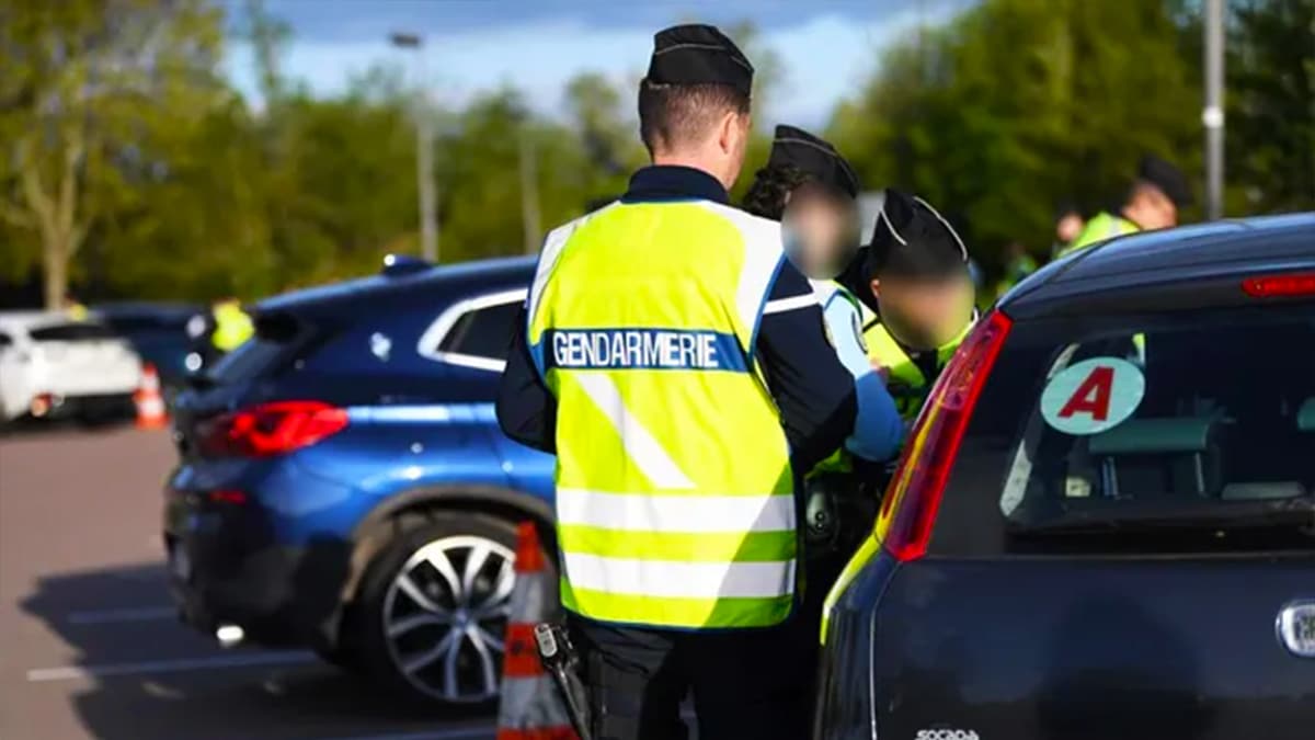 Amendes, suspension du permis de conduire, retrait de points… ces règles de conduite à respecter en cas de brouillard