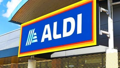 Il se rend chez Aldi et achète du thon en conserve : il fait une découverte horrifiante