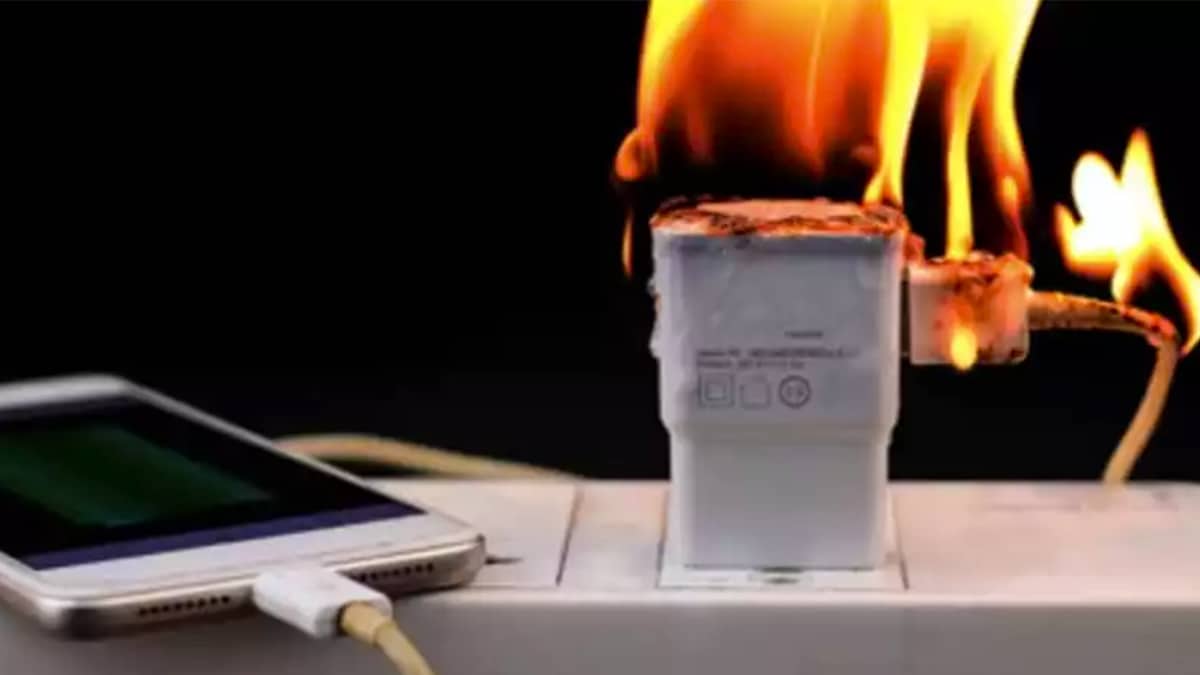 Ce chargeur de téléphone dangereux fait l’objet d’un rappel produit urgent, il peut prendre feu