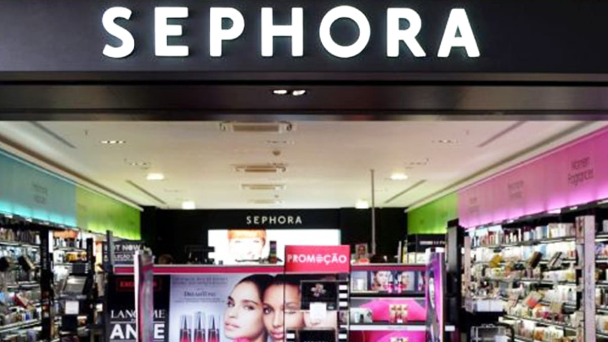 Ces choses que toutes les clientes font chez Sephora sont formellement interdites, selon une ex-vendeuse