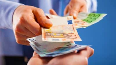 Ces livrets bancaires offrent des taux boostés jusqu’à 4,5% en décembre : ces plans à ne pas manquer