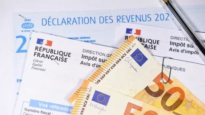 Impôts : à quelle hausse vous attendre en 2025 après la censure du gouvernement ?