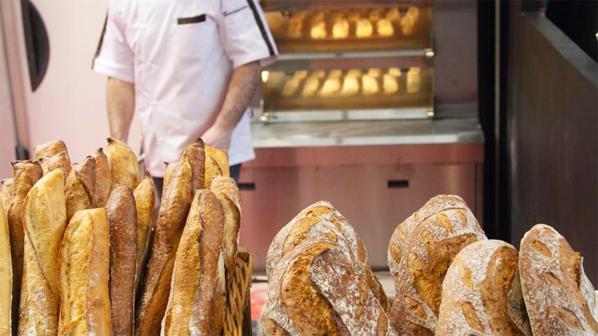 Nouvelle taxe pour les boulangers : vers une flambée des prix du pain et des viennoiseries ?